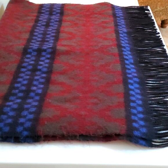 Scarf/shall with fringe. Marino wool I think. 68" X 27" great..blanket scarf. - Picture 1 of 4